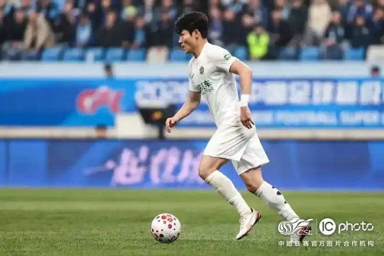 欧冠对决：阿森纳 VS 国际米兰